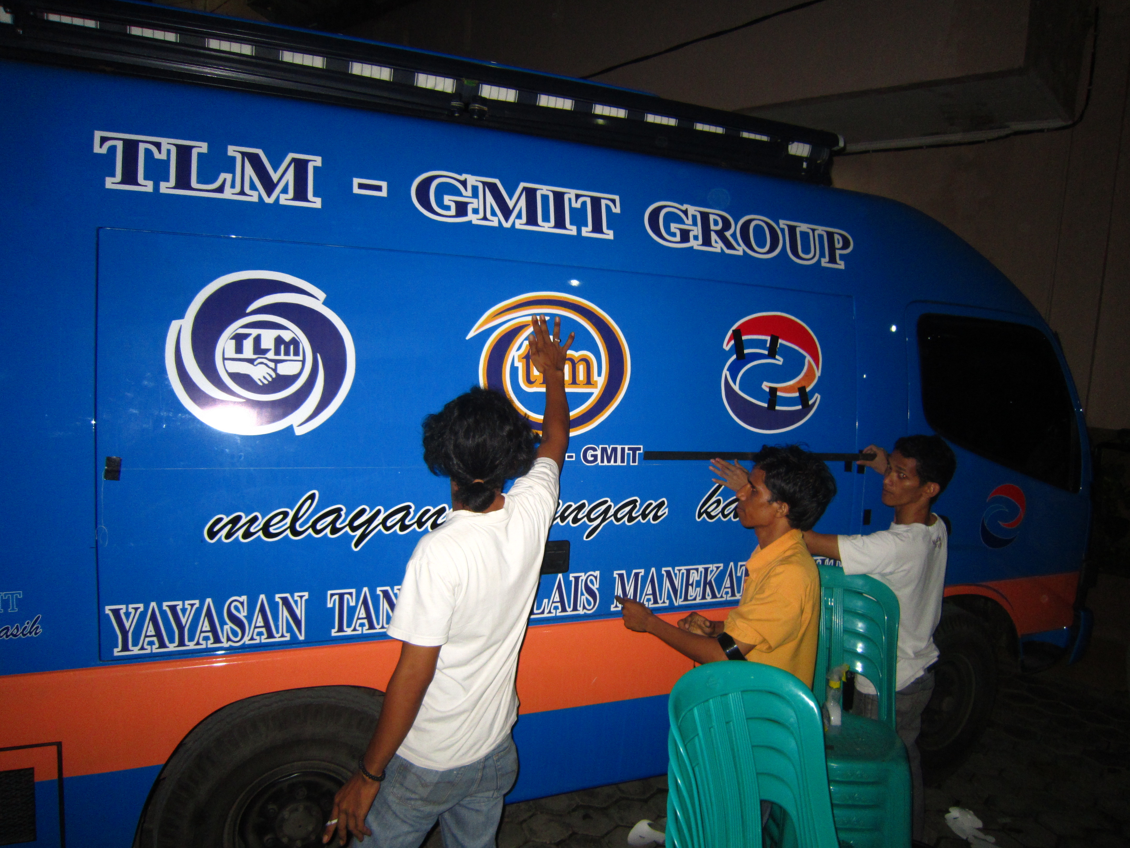 Final Touches on the Mobile Savings Van