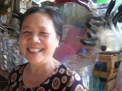 Ms. Trinh at her market stall